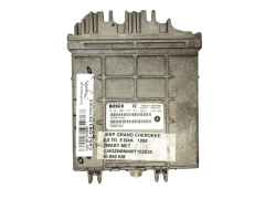 Calculateur 0281001437 P56028704AD  Chrysler Bosch 17679