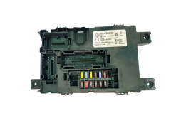 Boîtier Fusibles Fiat 00517986150 28122166 Delphi 33687 Boîtier Fusibles Fiat 00517986150 28122166 Delphi 33687