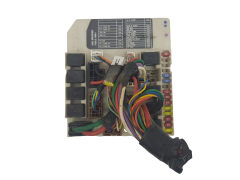 Calculateur Nissan Renault BSM 284B7AX62A 