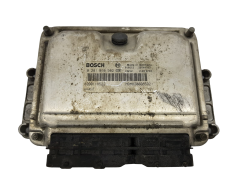 Calculateur Renault 8200118522 8200085921 Bosch