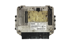 Calculateur 0281013332 9664257580  9653958980 PSA Bosch 18605
