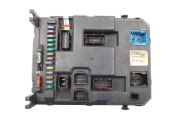 Calculateur BSIEV-X03-00 Citroen Peugeot 9664983280 Valeo Calculateur BSIEV-X03-00 Citroen Peugeot 9664983280 Valeo