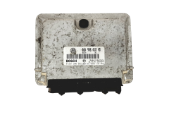 Calculateur 06A906018HB 0261206922 VW Bosch 