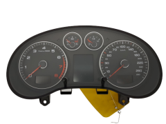 Bloc Compteurs Vitesse Audi A3 8P0920932A 110080390003 VDO