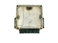 Calculateur 8200091428 0281010787  Renault Nissan Bosch 33158