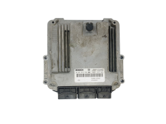 Calculateur 8200726880 0281013664 8200828821 Renault Bosch Calculateur 8200726880 0281013664 8200828821 Renault Bosch