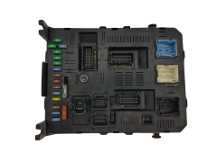 Calculateur BSI 2004 H05 9661940480 PSA Johnson Controls 1686