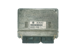 Calculateur 03E906033L 5WP40194 07 VW Siemens 32458