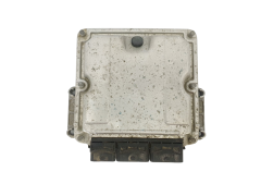 Calculateur 0281010556 8200153946 8200095416 Renault Bosch 39132