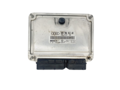 Calculateur Ecu 038906012AB 0281010203 Audi 45673