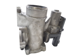 Soupape  Egr Volvo 30774812 7.00575.04 2.4 D5 Pierburg