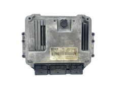 Calculateur 0281011276 8200305678 8200304606 Renault Bosch 62701
