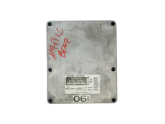 Calculateur Toyota 89661-52065 211000-7215 Fujitsu 34574
