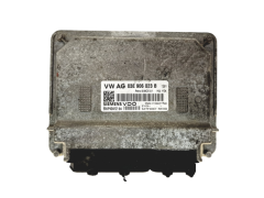 Calculateur 03E906023B 5WP40412 04 VW SKODA Siemens 19468
