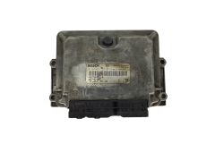 Calculateur 46784814 0281010332 93741JA Alfa Romeo Bosch 18168