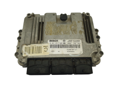 Calculateur 0281013908 8200705747 8200899961 Renault Bosch 68095