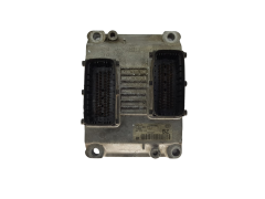 Calculateur 09115112 0261206074 Opel Bosch 13912