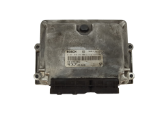Calculateur 55185365 0281010332 41AAA Alfa Romeo Bosch 16768