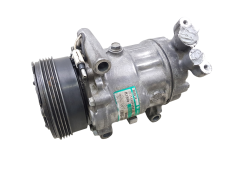 Compresseur De Climatisation SD6V12 Model 1427D 8200037058 Sanden Renault 1091 Compresseur De Climatisation SD6V12 Model 1427D 8200037058 Sanden Renault 1091