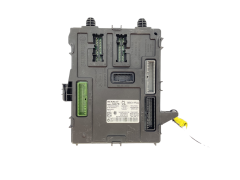 Calculateur BCM C1 284B16237R S180192200K Renault