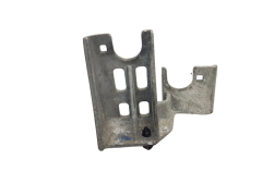 Fixation Des Câbles 8200502700 Renault  Megane 2  1.6 16v  Fixation Des Câbles 8200502700 Renault  Megane 2  1.6 16v