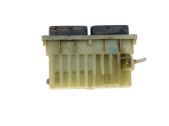 Calculateur Opel 24462346 15408375 Delphi 39697
