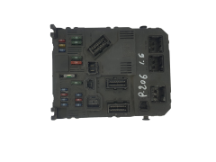 Calculateur BSI E02-00 9646777380 S118085210G  PSA Siemens 40419