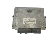 Calculateur Fiat 55185364 0281010337 Bosch 38107