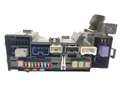 Boîtier Fusibles Toyota PSA 5014P01 Boîtier Fusibles Toyota PSA 5014P01