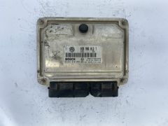 Calculateur 038906012T 0281010060 Volkswagen Bosch 51802