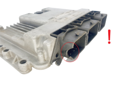 Calculateur 0281011776 8200391966 8200386508 Renault Bosch 46339