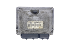 Calculateur 038906018BM 0281001846 VW Bosch 57256