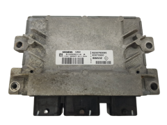 Calculateur Renault S120202114A 8200783095 8200700600 Siemens