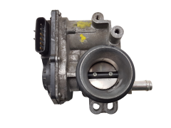 Boitier Papillon D’admission Toyota Yaris 2 1.3 22030-23010 Boitier Papillon D’admission Toyota Yaris 2 1.3 22030-23010