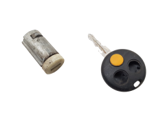 Commutateur D’allumage Smart Fortwo A4517660030 1013 Commutateur D’allumage Smart Fortwo A4517660030 1013