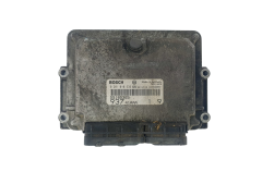 Calculateur 55185365 0281010332 41AAA Alfa Romeo Bosch 47375