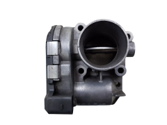Boitier Papillon D’admission Renault 8200330810 --E 0281002681 H8200330812 2479