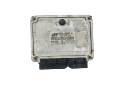Calculateur 038906019NA 0281011822 VW Seat Bosch 45025