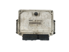 Calculateur 0281010442 8200199726 8200049306 Renault Bosch 41057