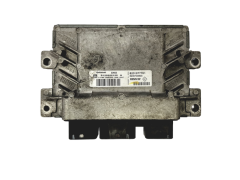 Calculateur S120202120A 8201077701  Renault Continental 16484