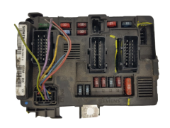 Calculateur BSM-B3 PSA 9643498880 T118470003G Siemens 19489