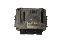 Calculateur 0281011776 8200391966 8200386508 Renault Bosch 18638