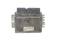 Calculateur MEC37-320 F2 YC  Nissan Hitachi 61225