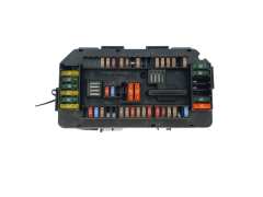 Boîtier Fusibles 6114 V7 9337879 01 BMW 37877
