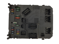 Calculateur BSI E02-00 9646777380 S118085210G PSA Siemens 1415