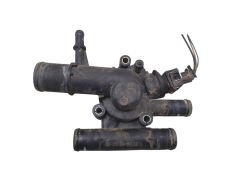 Boitier Thermostat D'eau moteur 8200074346 1.9 dCi Renault 