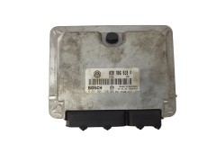 Calculateur 038906018P 0281001720 Volkswagen Bosch 3685