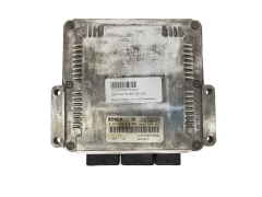 Calculateur 0281010819 8200039569 8200166362 Renault Bosch 3448