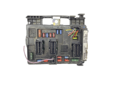 Calculateur BSM -B3 T118470003J 9643498880 PSA Siemens 59375 Calculateur BSM -B3 T118470003J 9643498880 PSA Siemens 59375