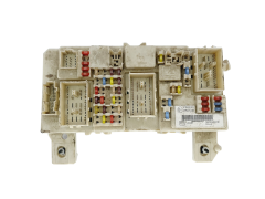 Boîtier Fusibles 7M5T-14A073-BB 519241111  FORD 